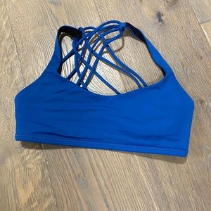 Lululemon free to be wild bra